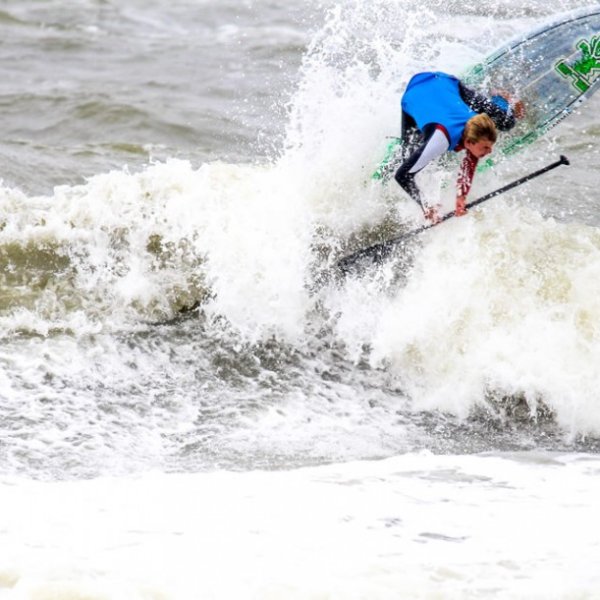 Noelani Sach und Moritz Mauch feiern Doppelsieg bei der Killerfish German SUP Challenge auf Sylt